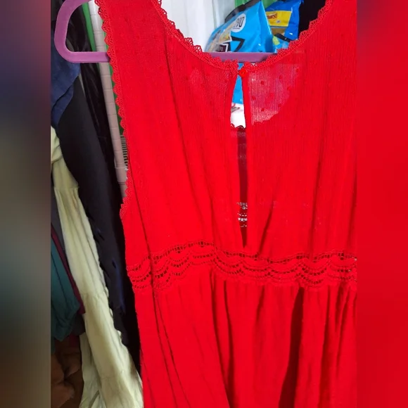 UMGEE SIZE XL RED TUNIC TANK - Picture 5 of 5